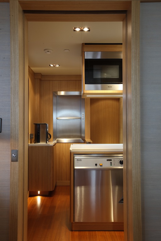 Interior - 35/37