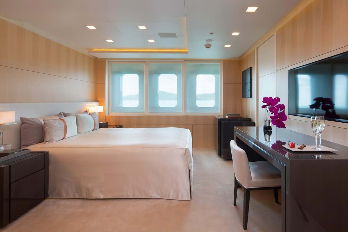Interior - 6/20