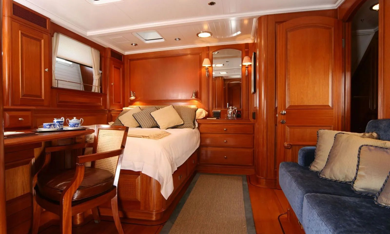 Interior - 10/26