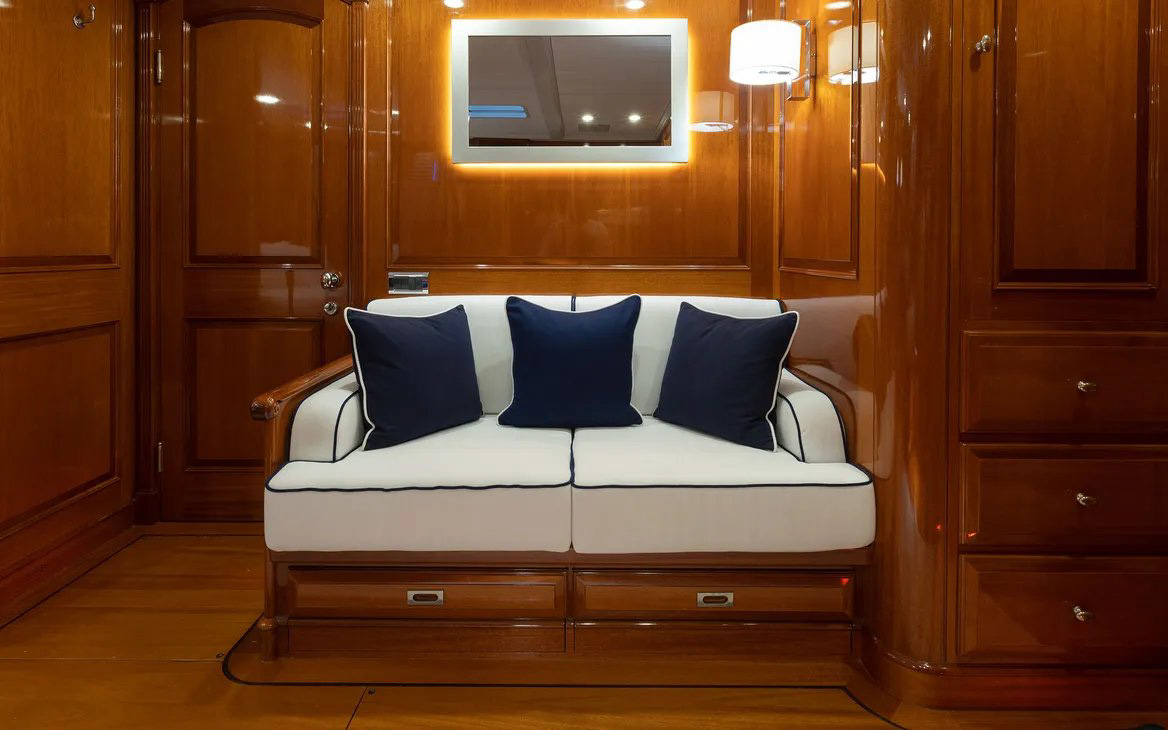 Interior - 12/26