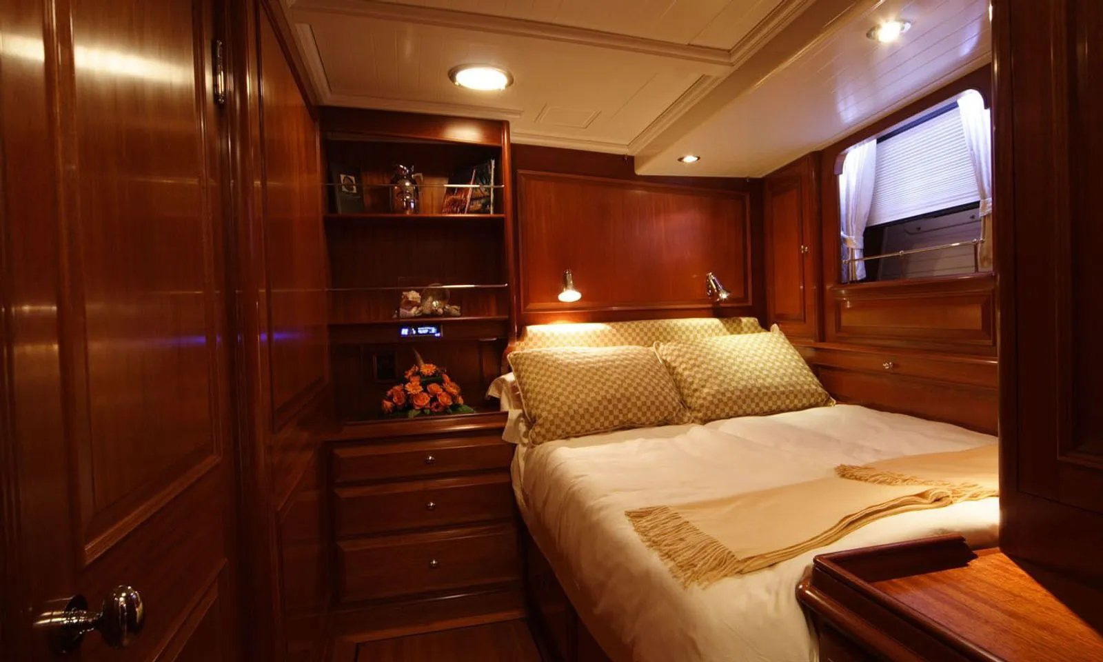 Interior - 14/26