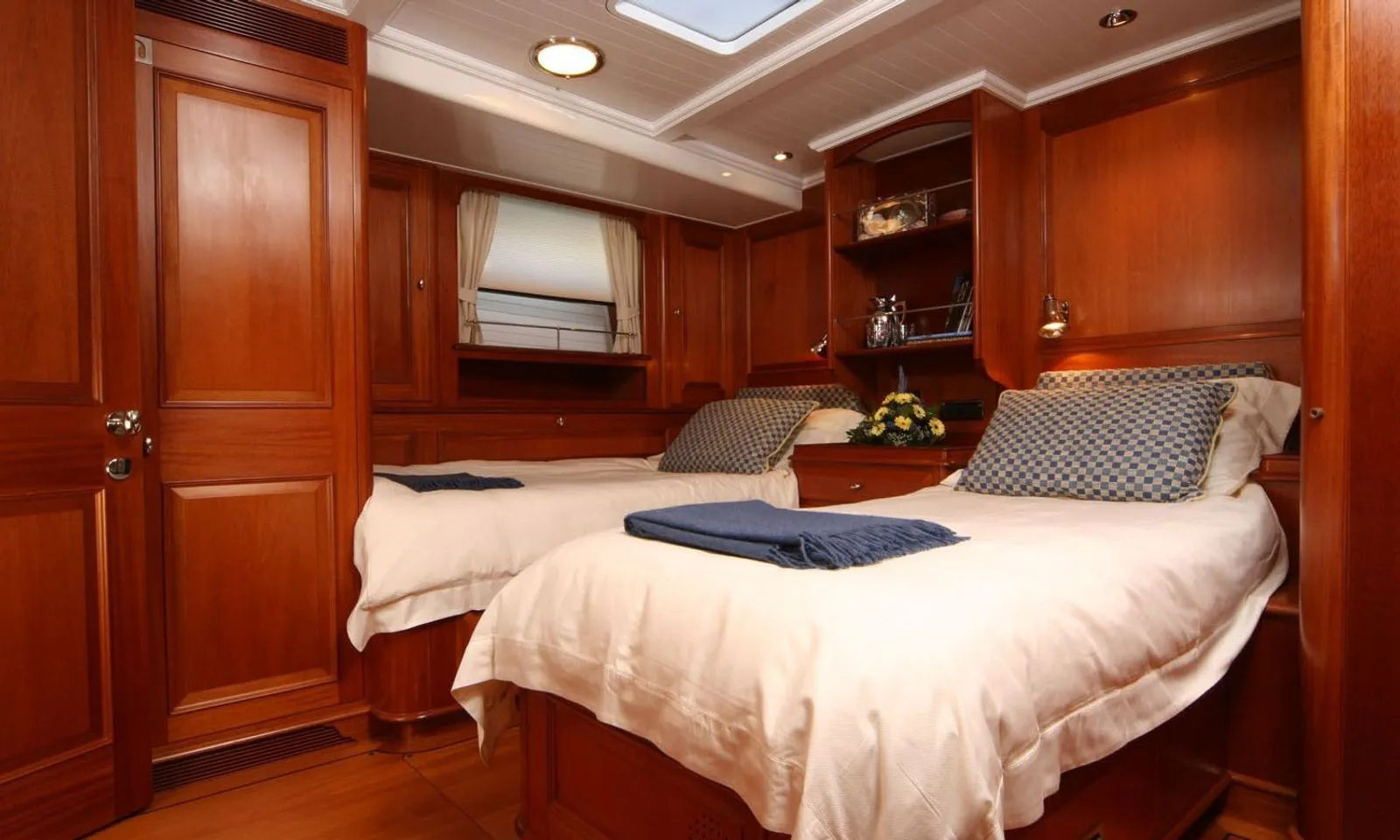Interior - 16/26