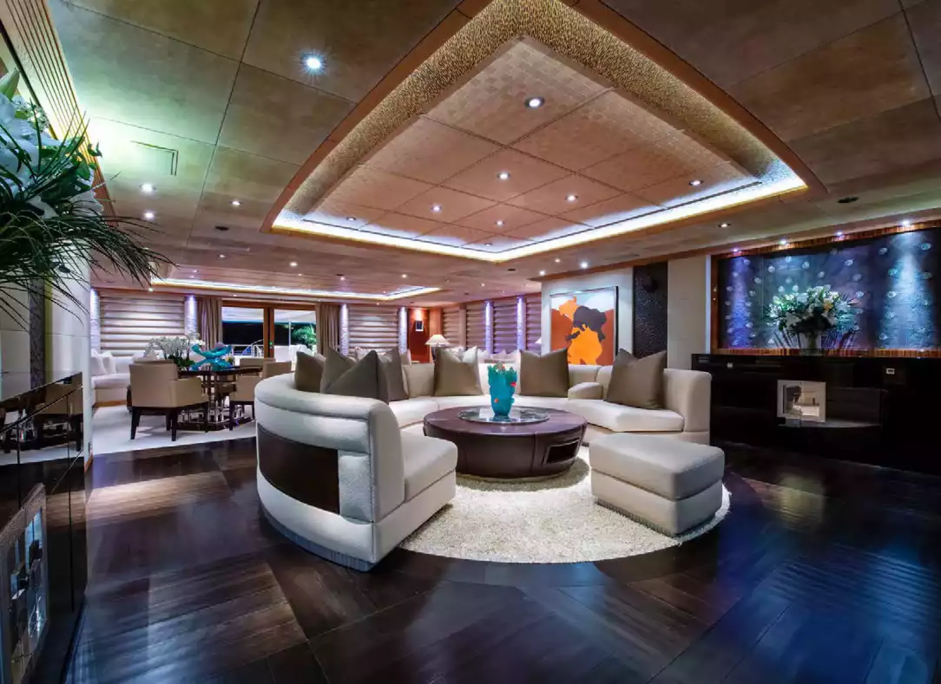 Interior - 2/24