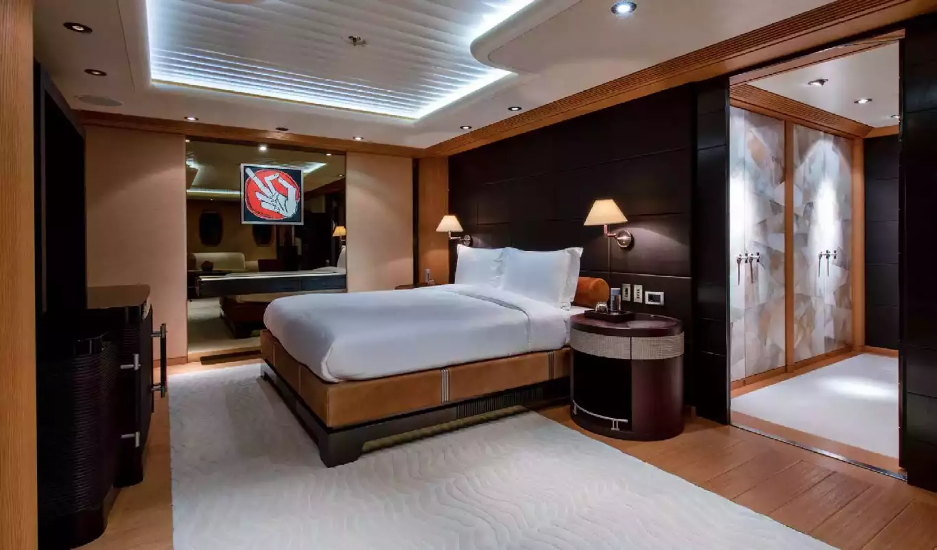 Interior - 16/24