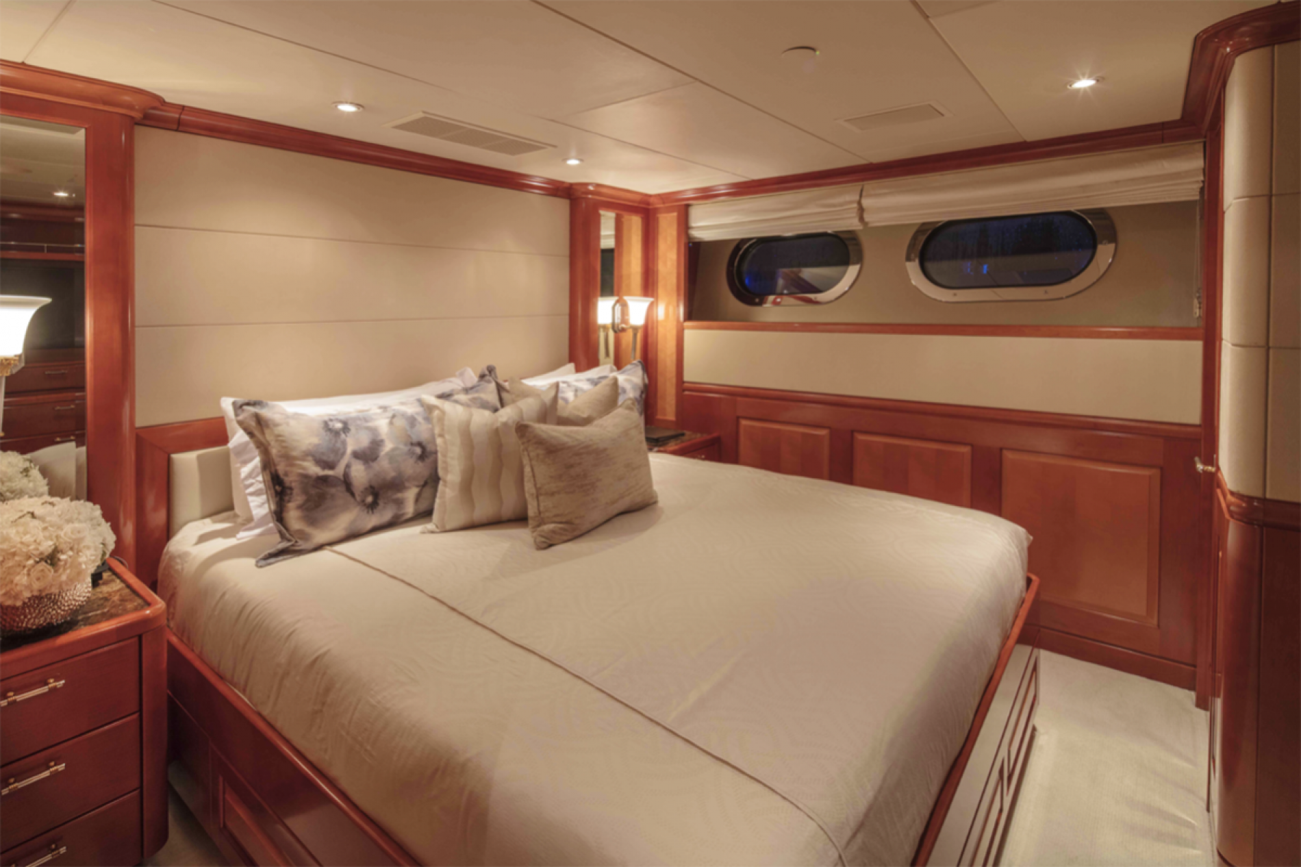 Interior - 14/24