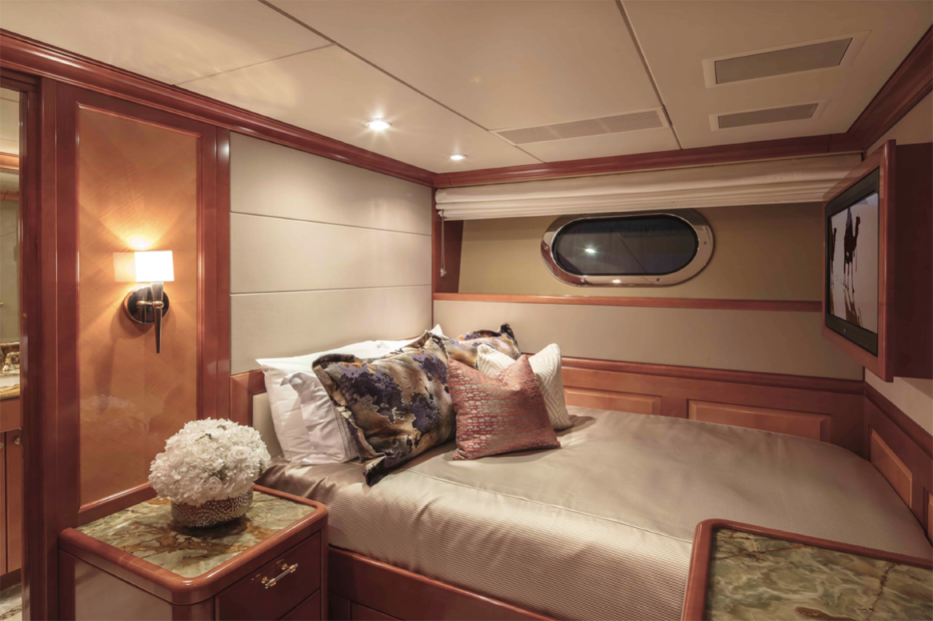 Interior - 15/24