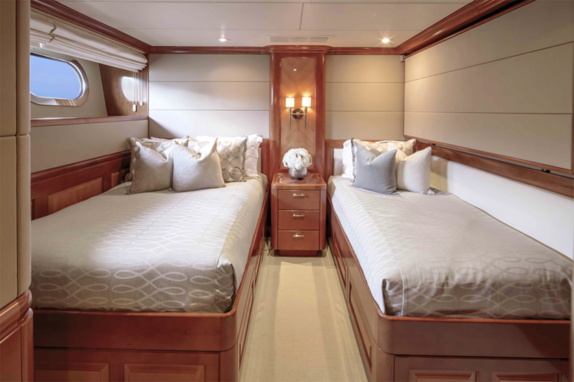 Interior - 16/24