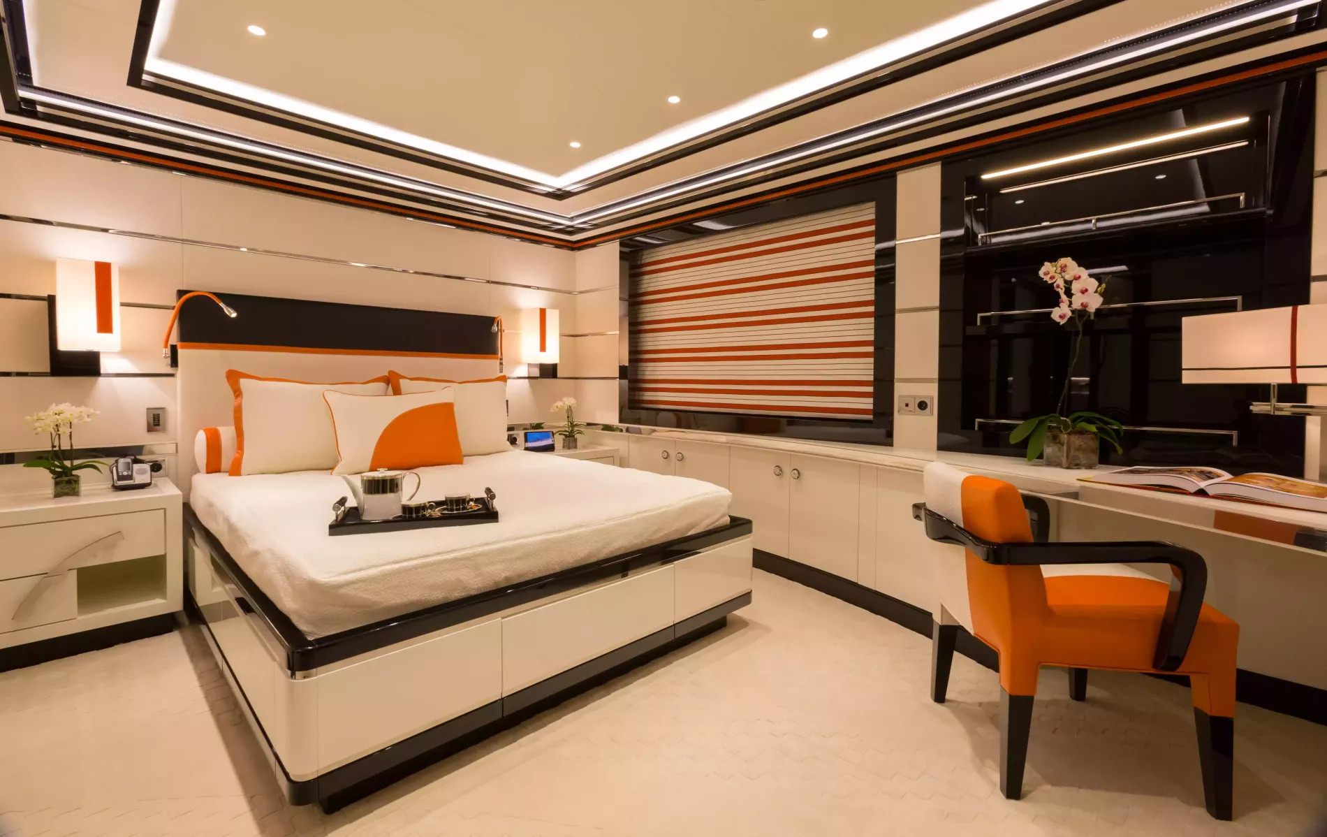Interior - 24/50