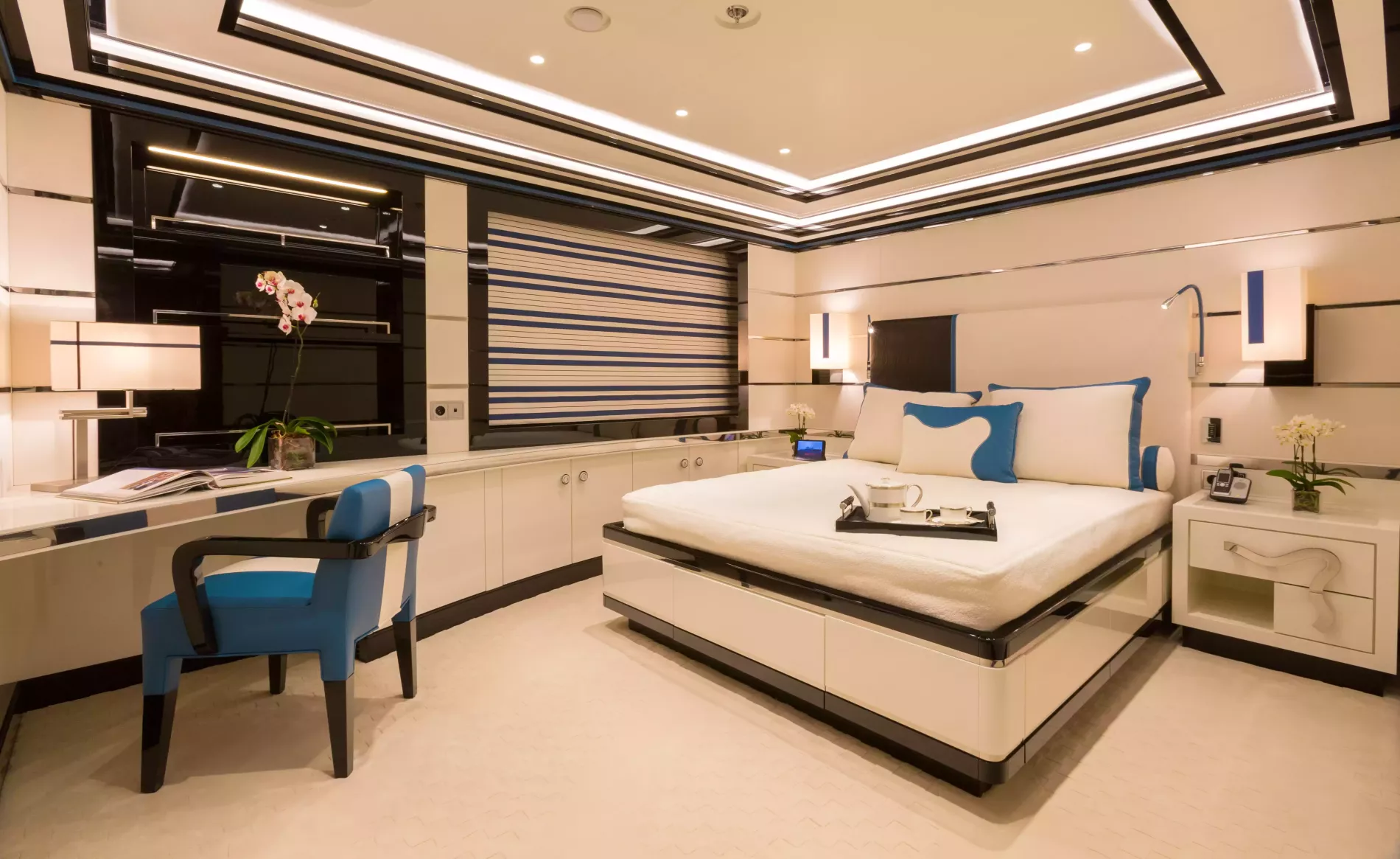 Interior - 30/50