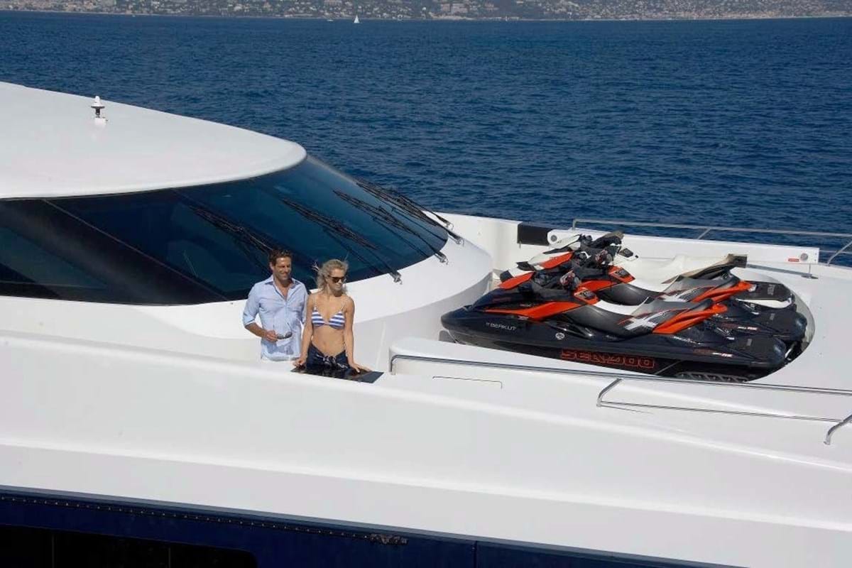 Exterior - 16/19