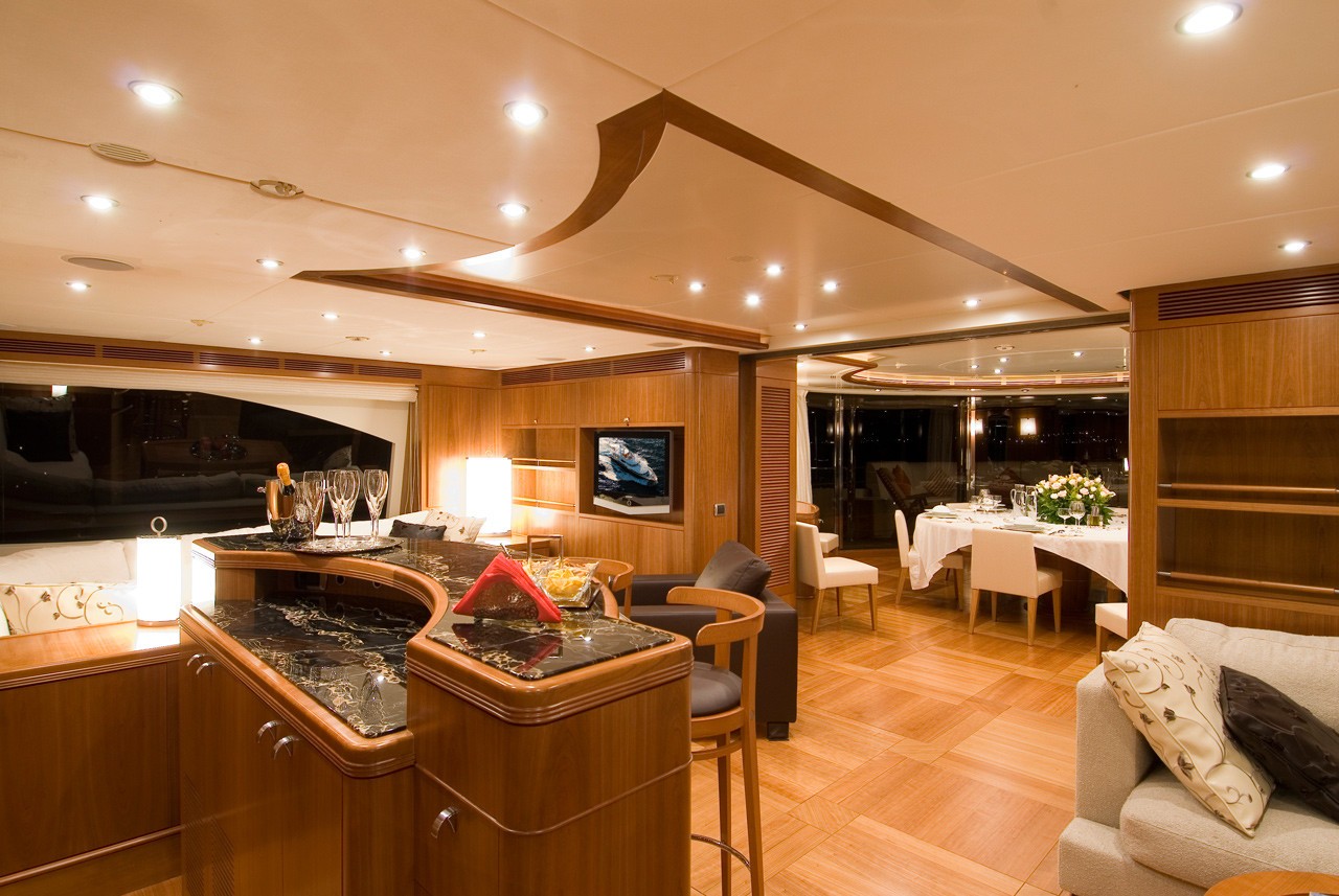 Interior - 0/33