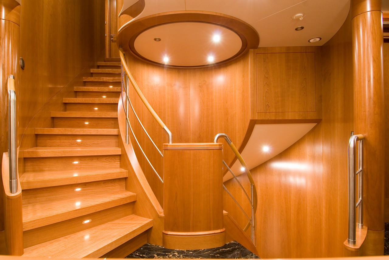 Interior - 16/33
