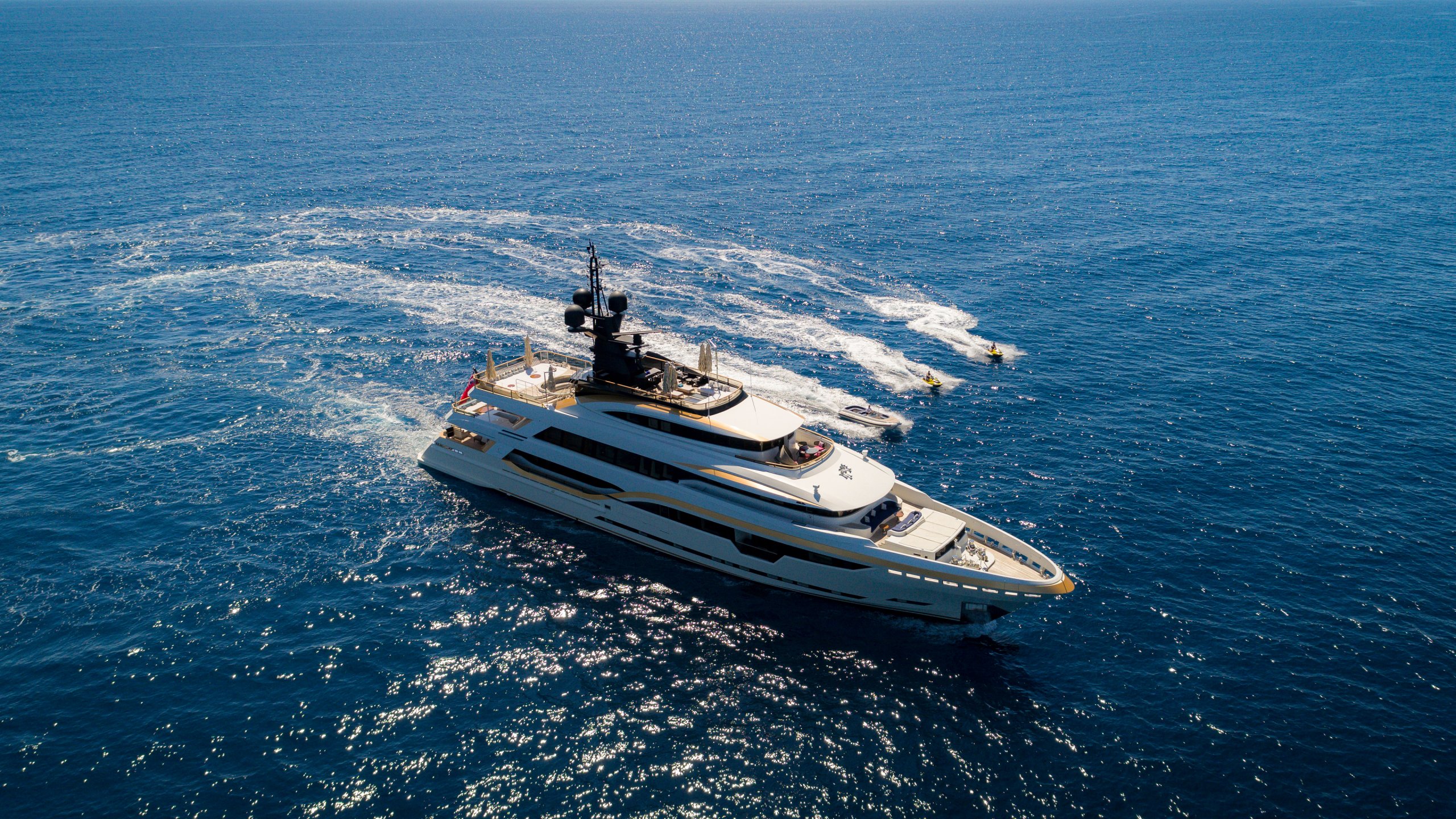 Exterior - 0/27