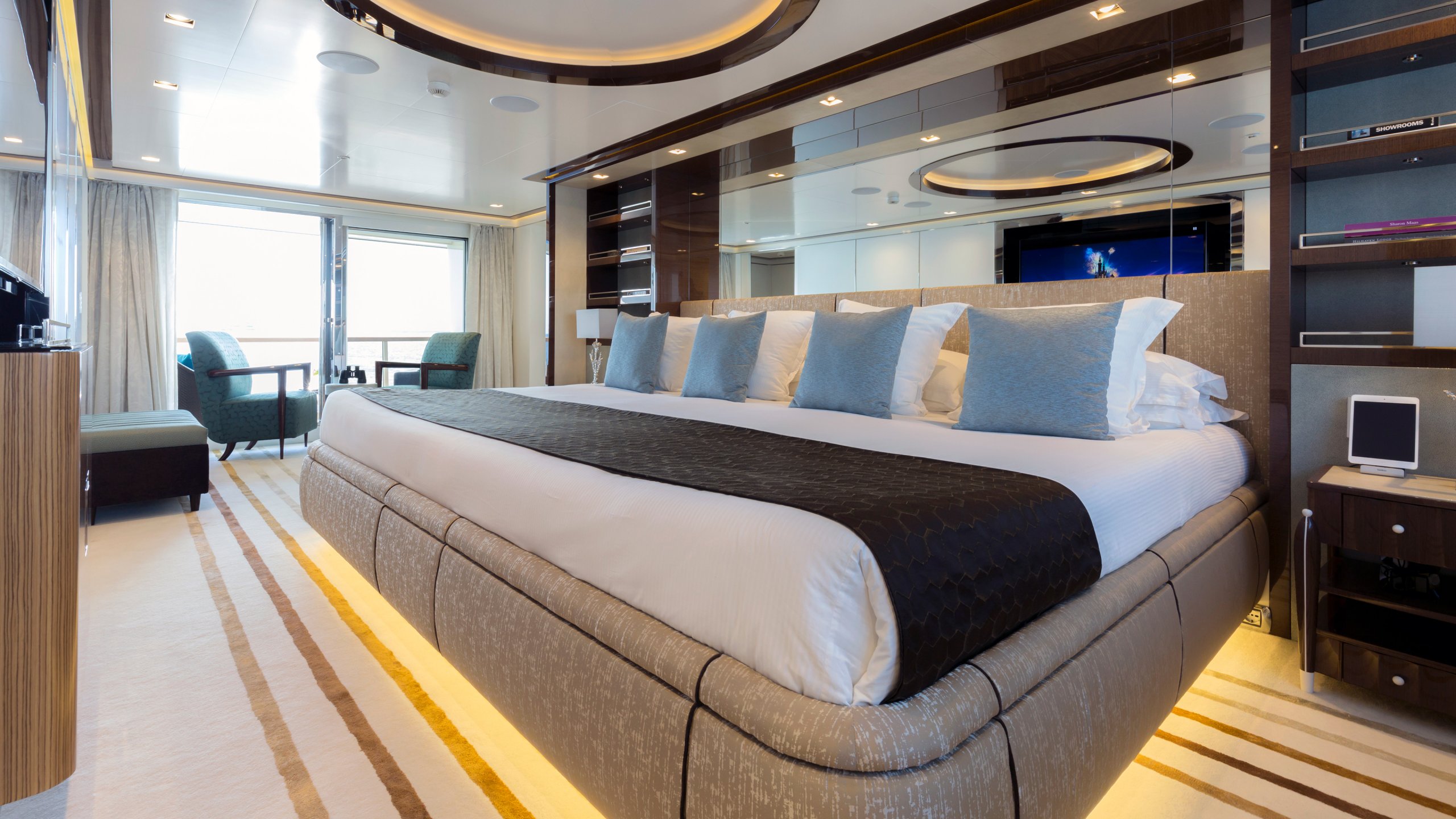 Interior - 16/35