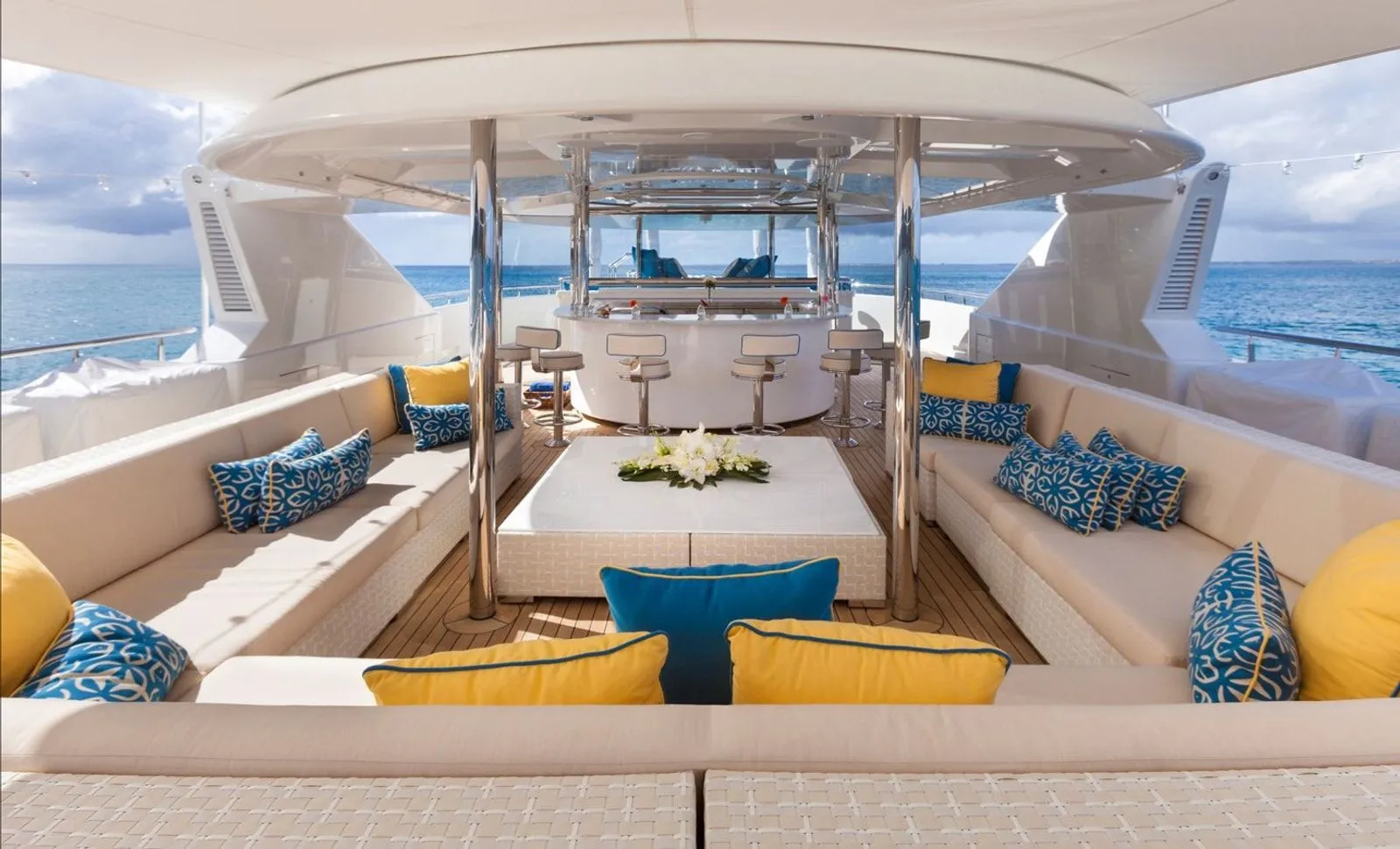 Exterior - 13/20