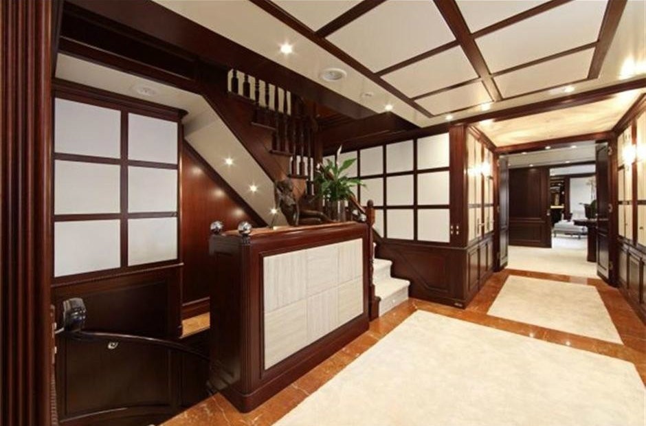 Interior - 30/35