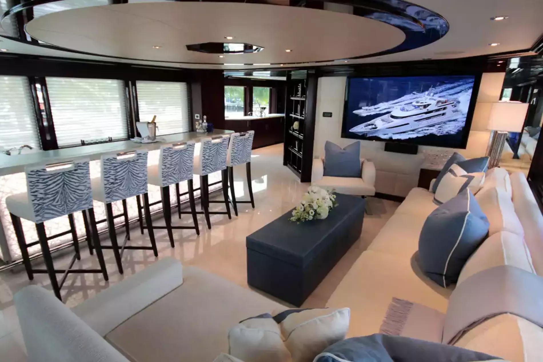 Interior - 3/22
