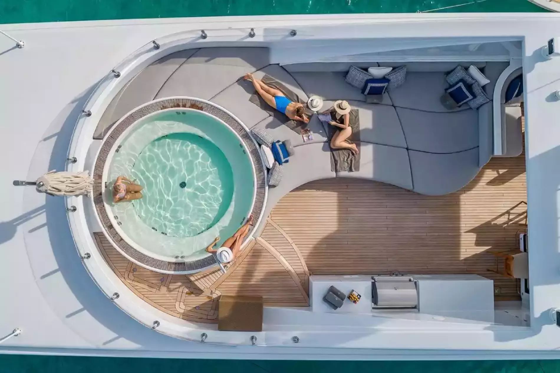 Exterior - 23/45