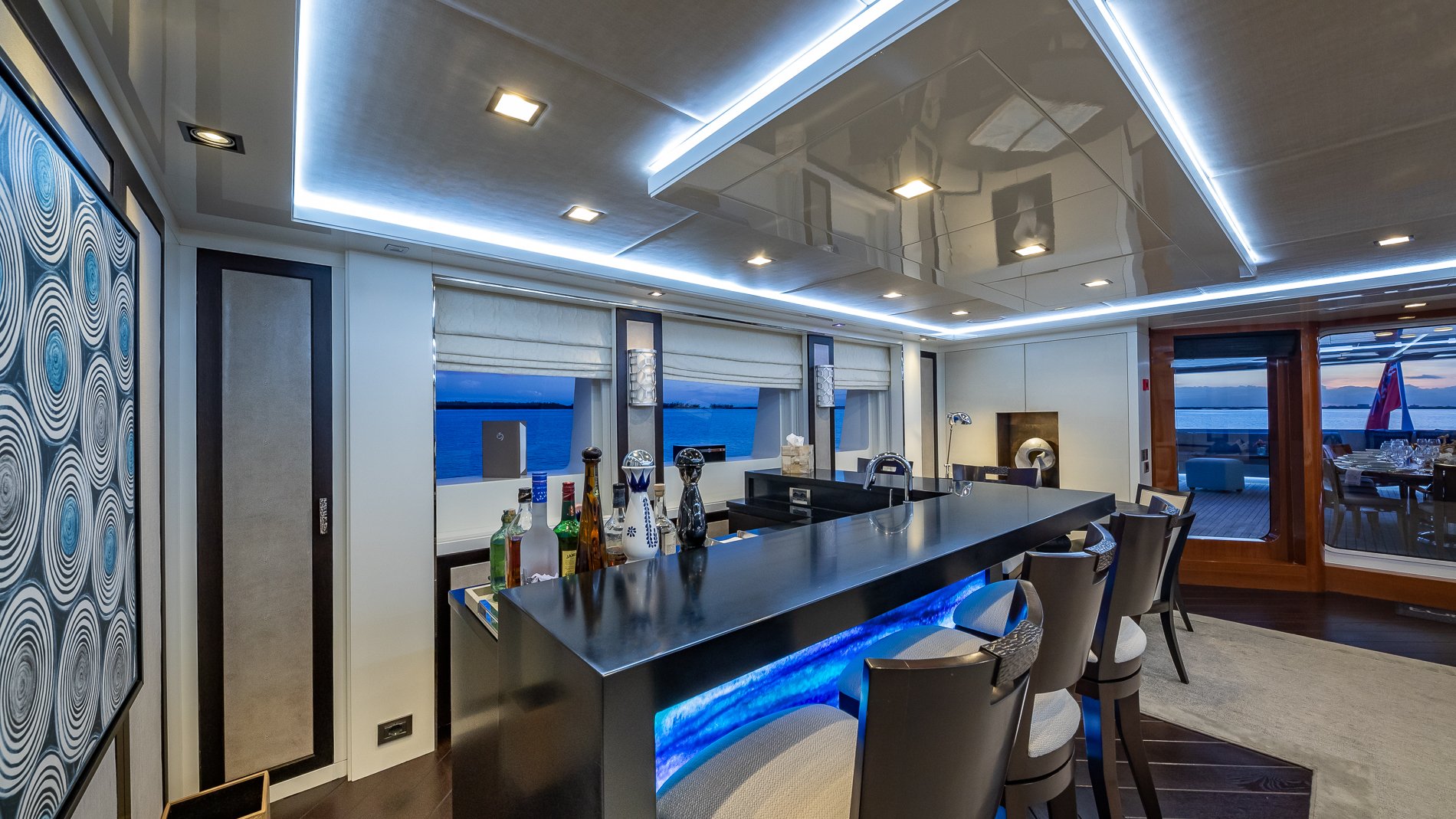 Interior - 6/35