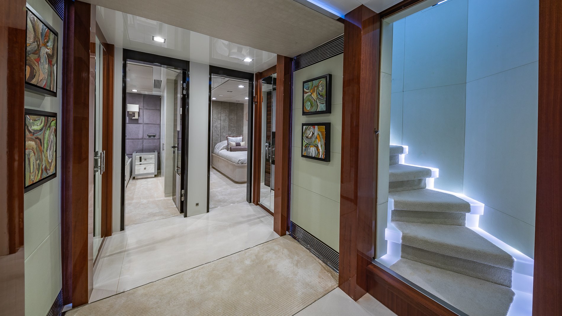 Interior - 14/35