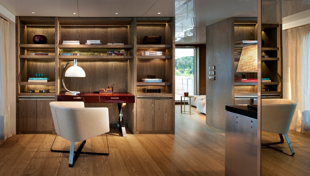 Interior - 4/25