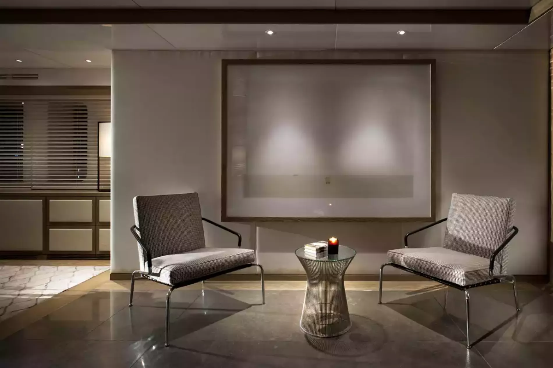 Interior - 6/25