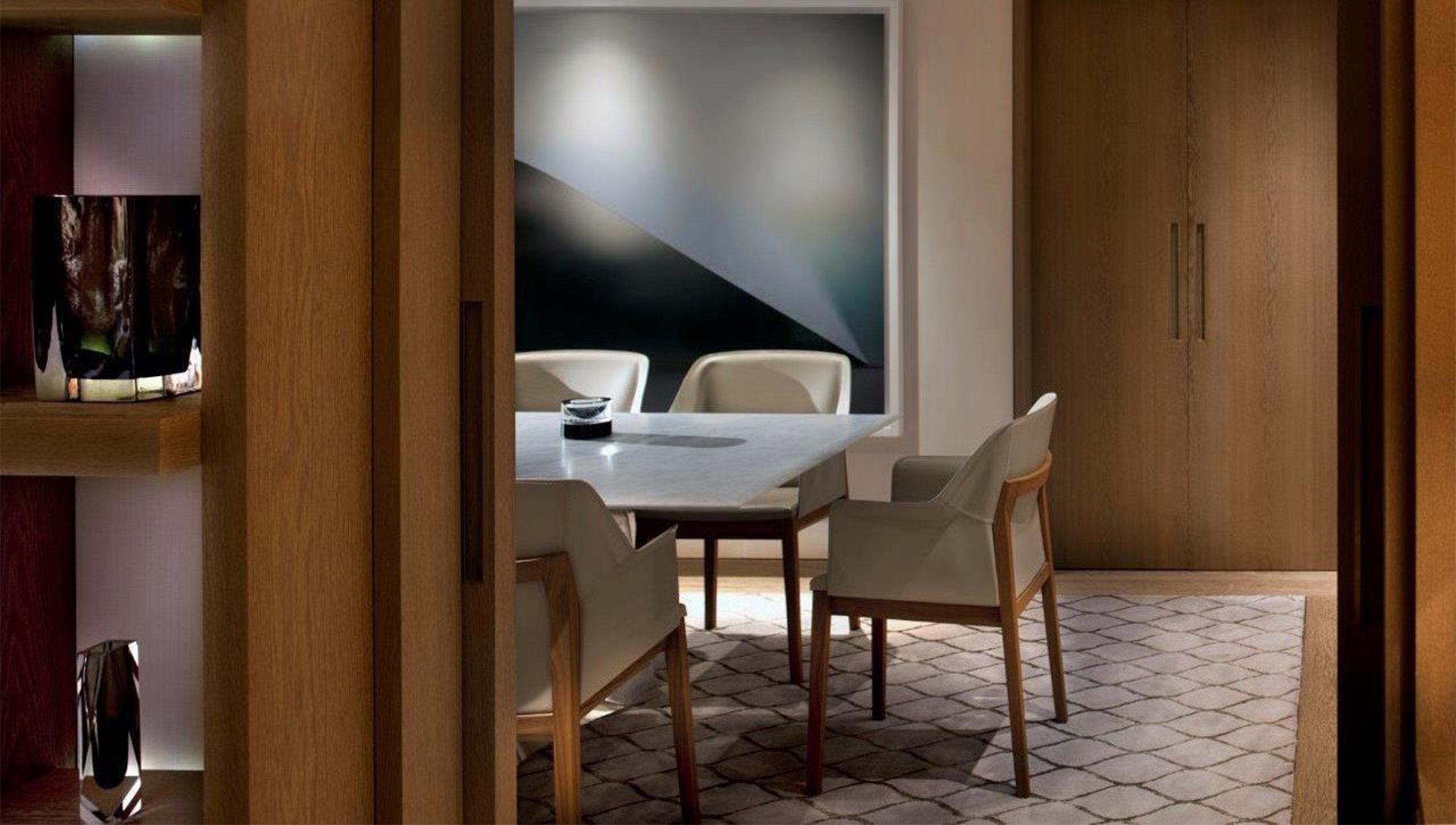 Interior - 11/25