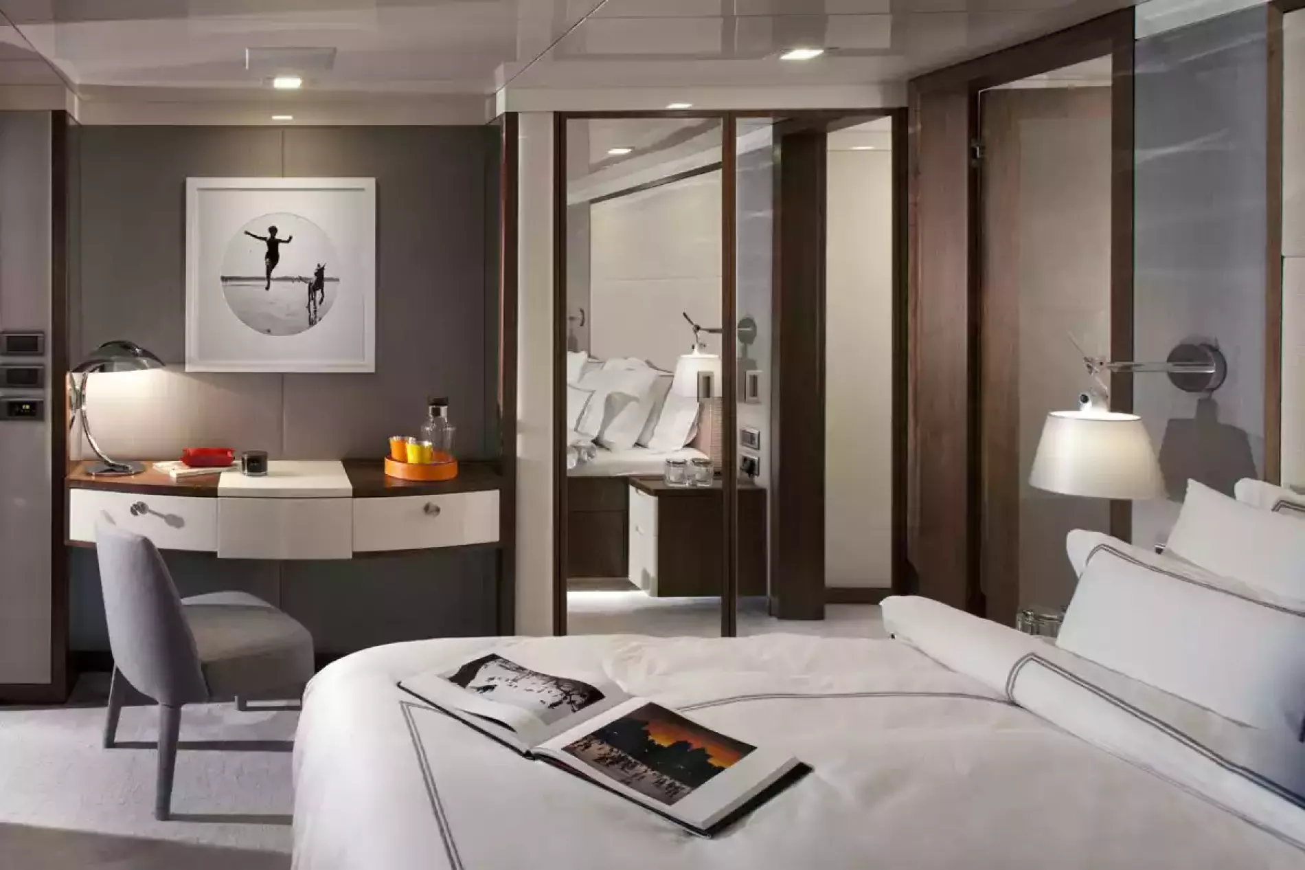 Interior - 18/25