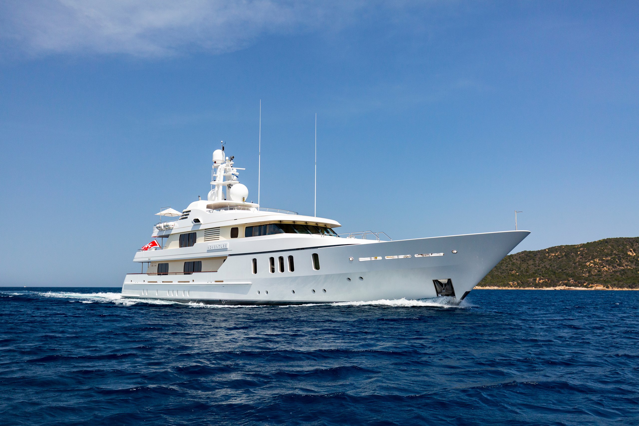 Exterior - 6/33