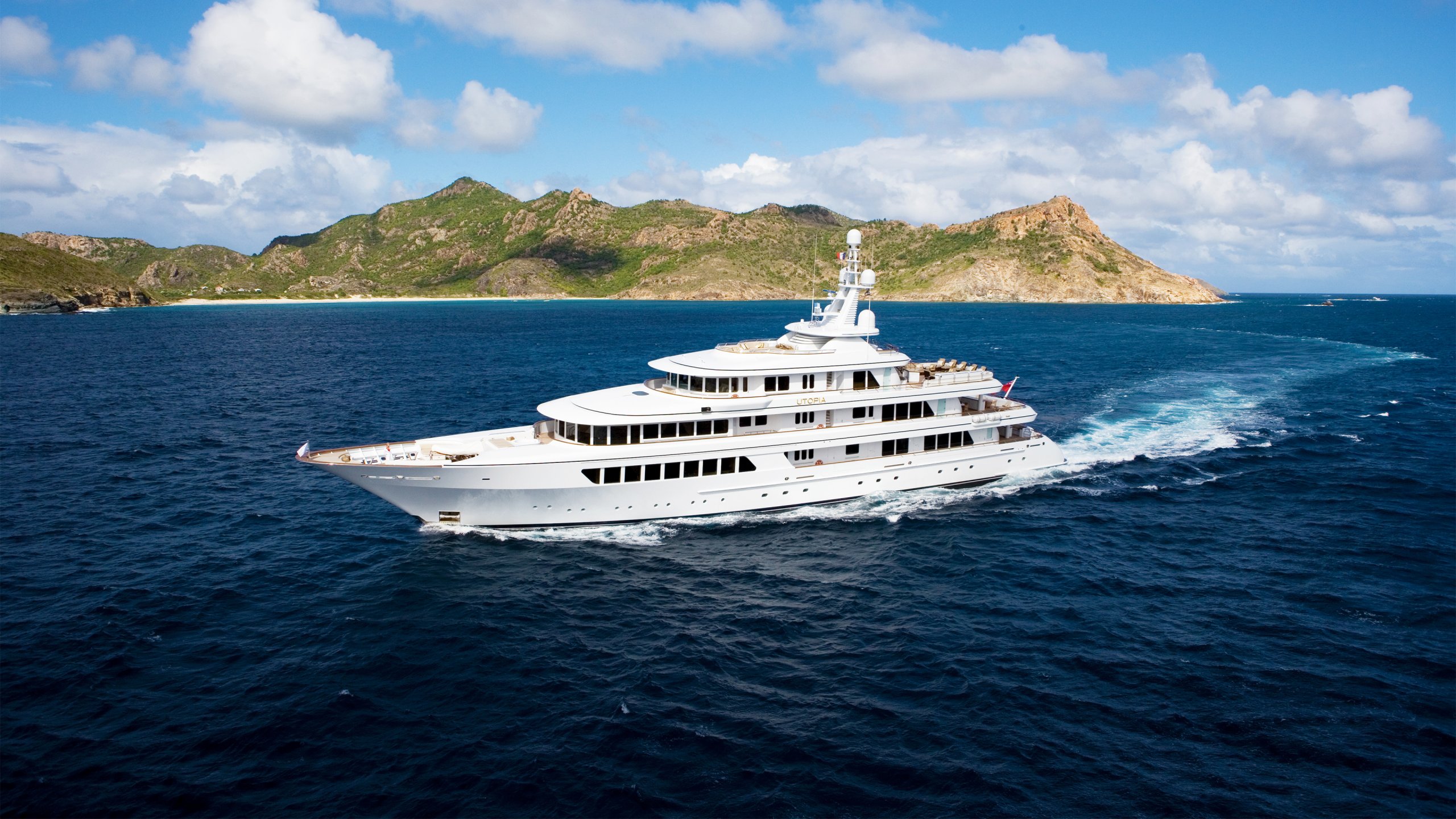 Exterior - 0/28