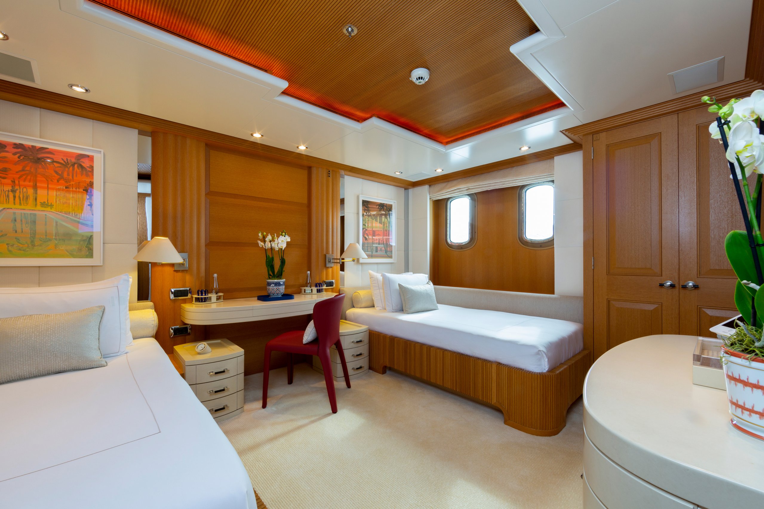 Interior - 19/20