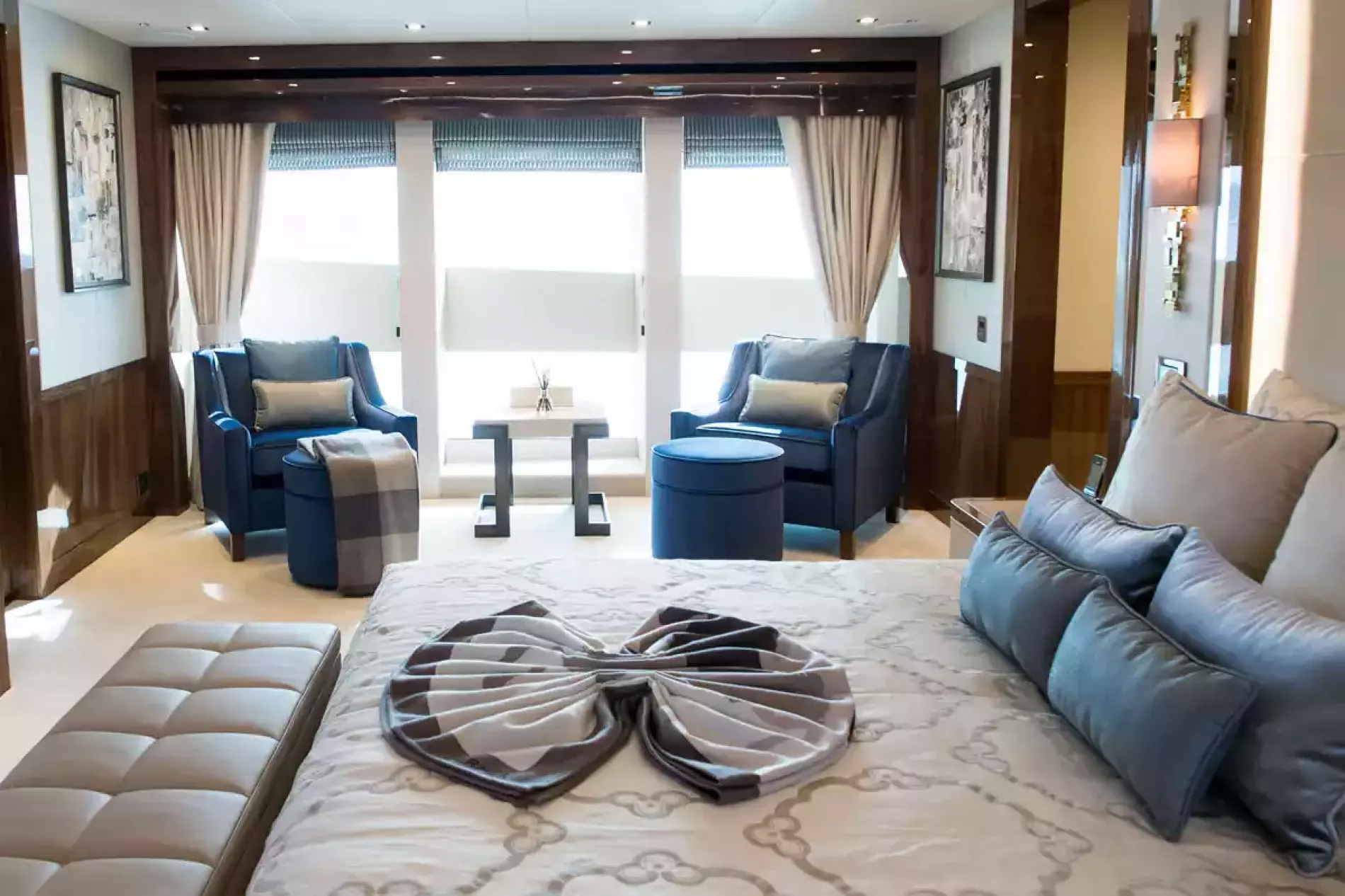 Interior - 13/28