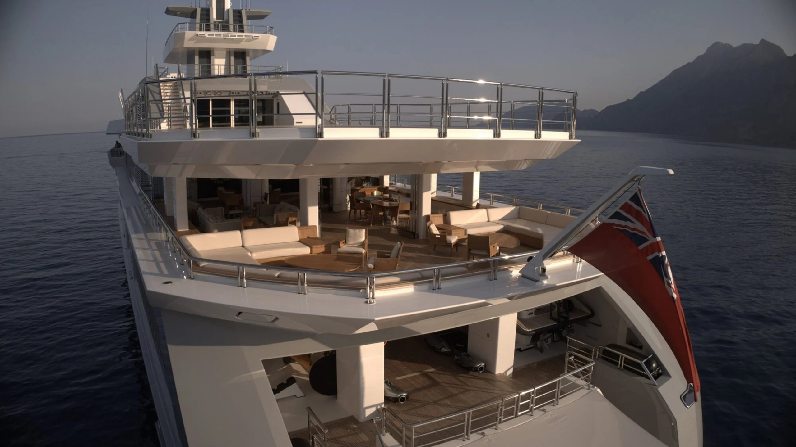 Exterior - 15/34