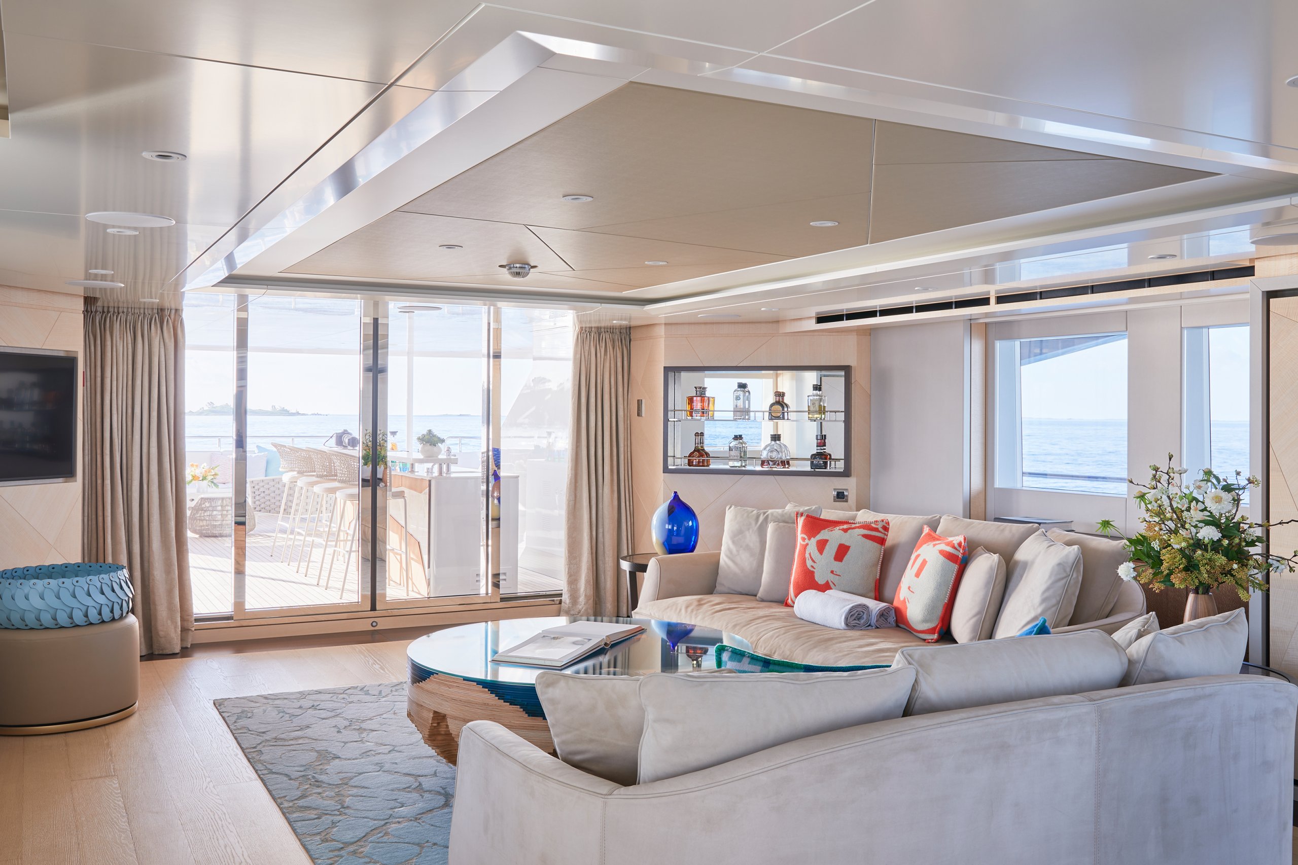 Interior - 4/25