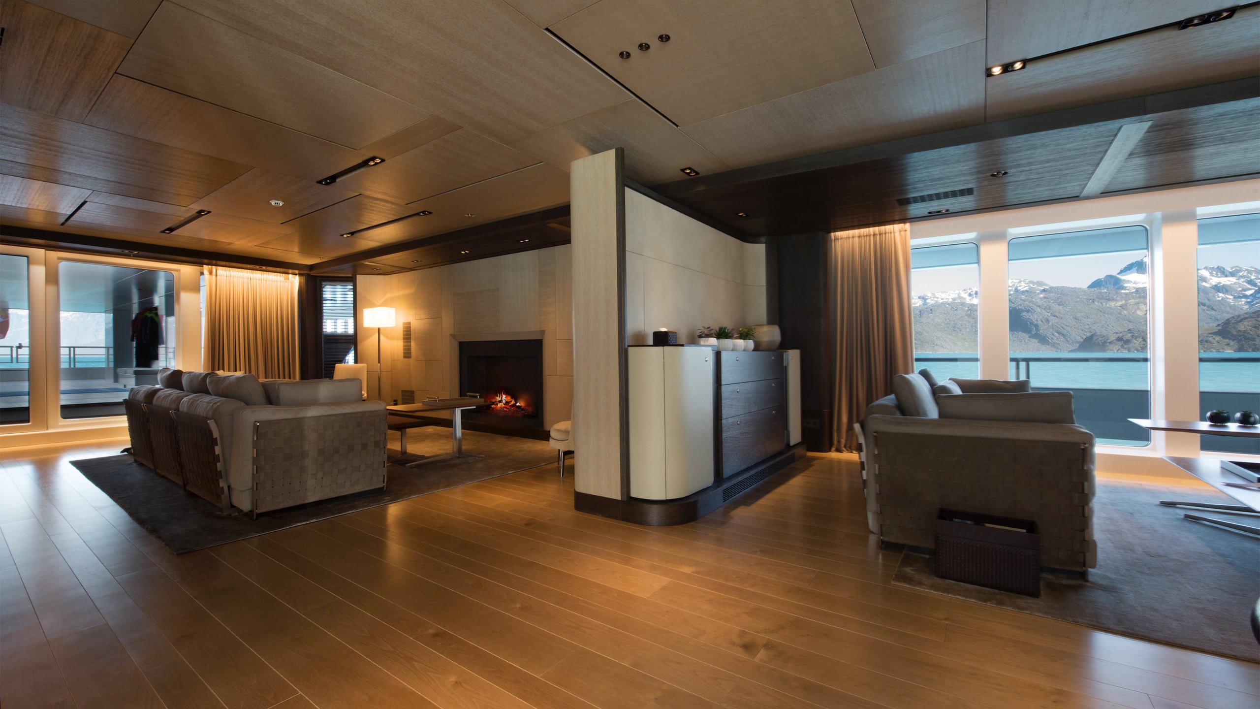 Interior - 0/40