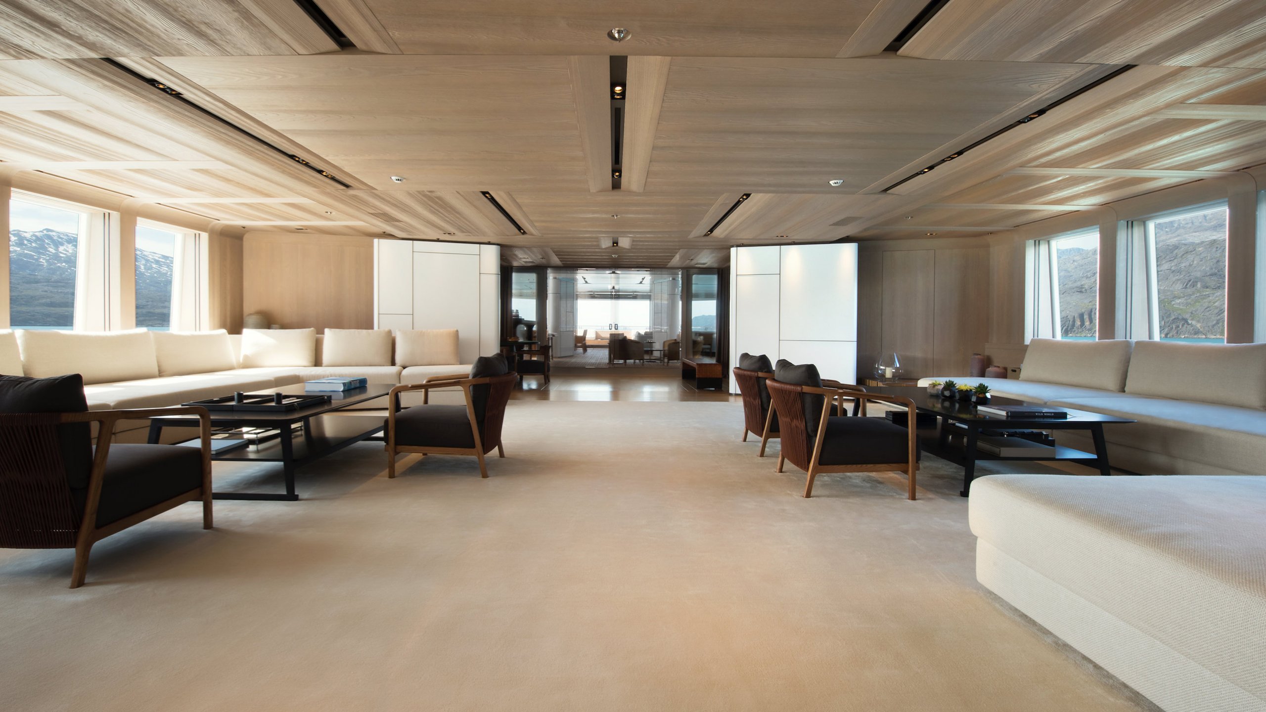 Interior - 9/40