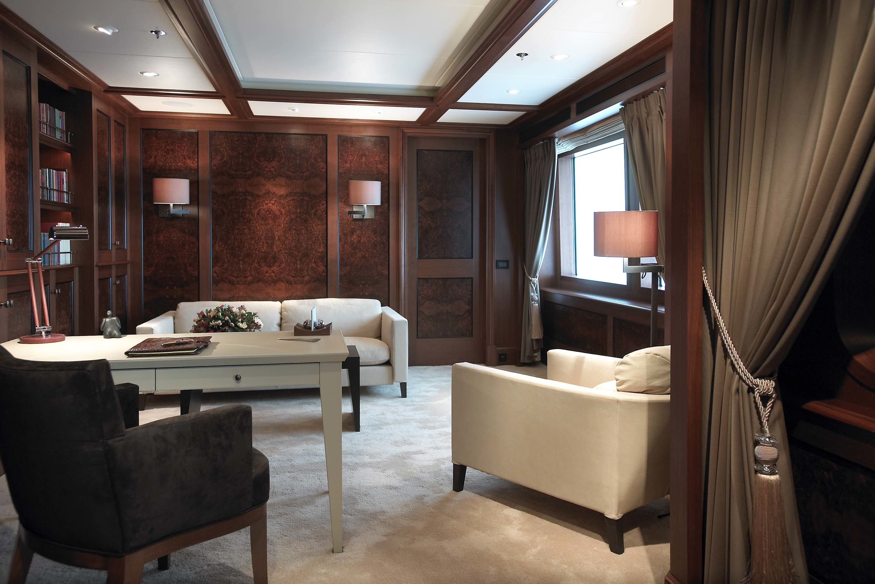 Interior - 23/31