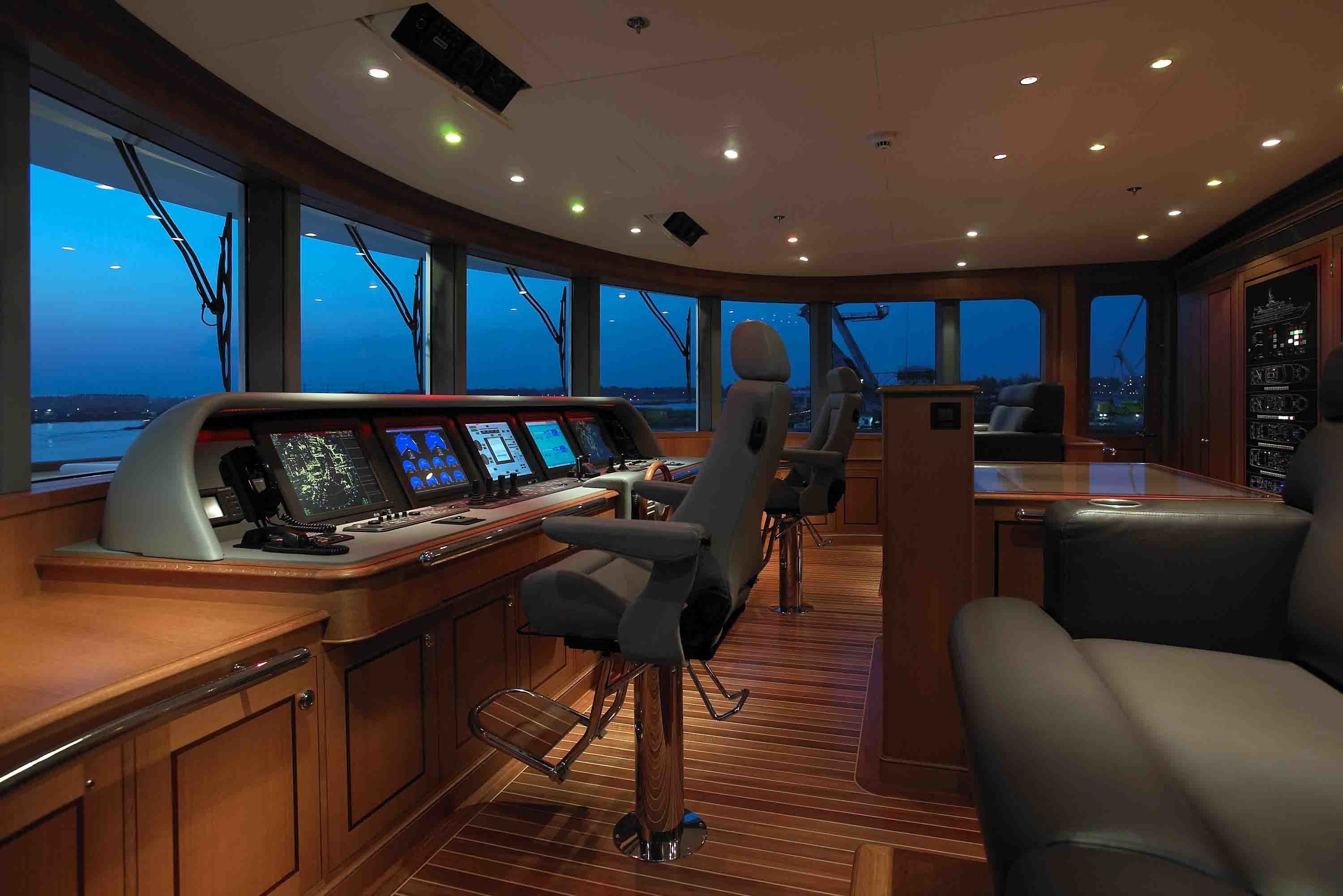 Interior - 30/31
