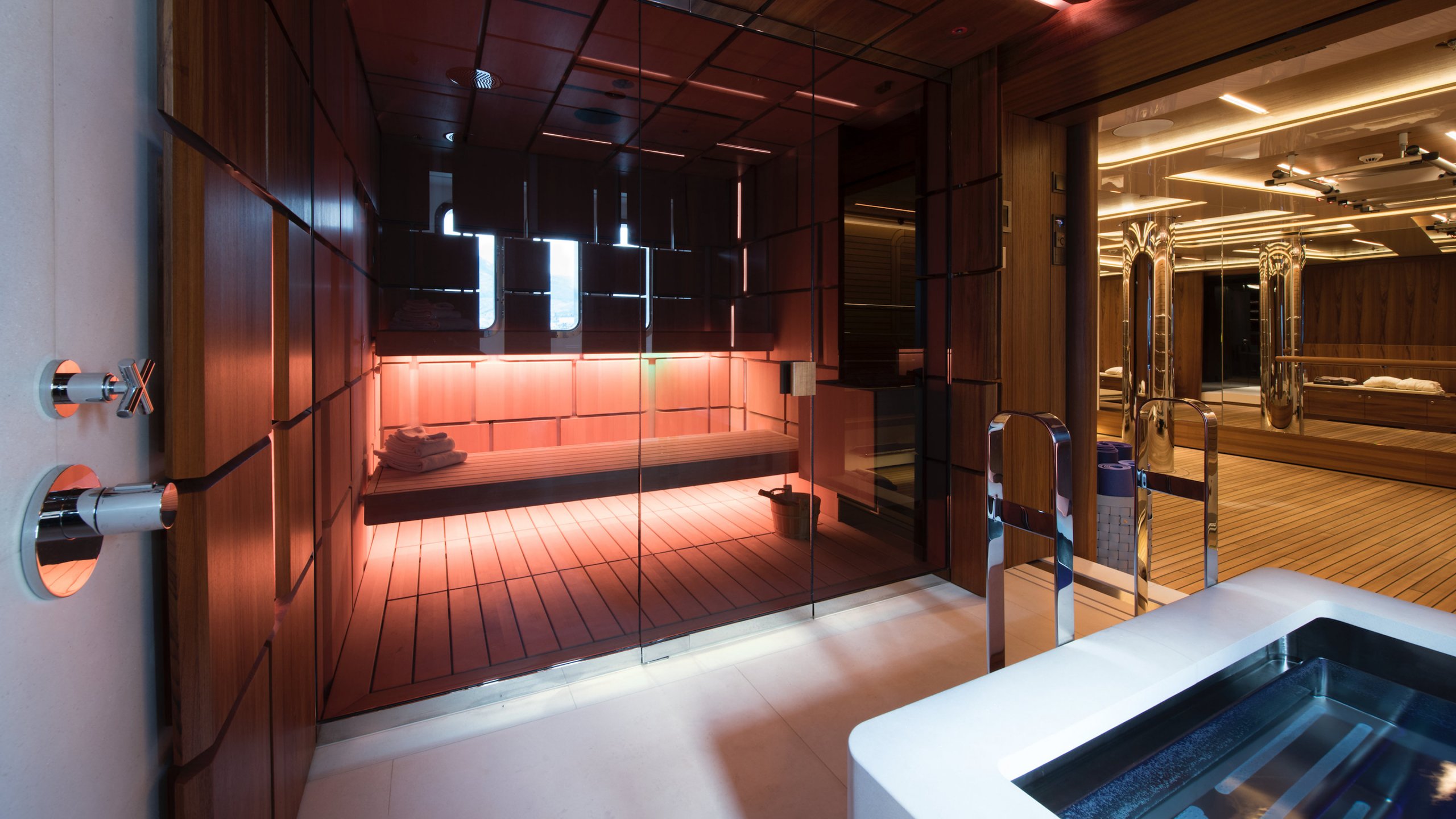 Interior - 29/40