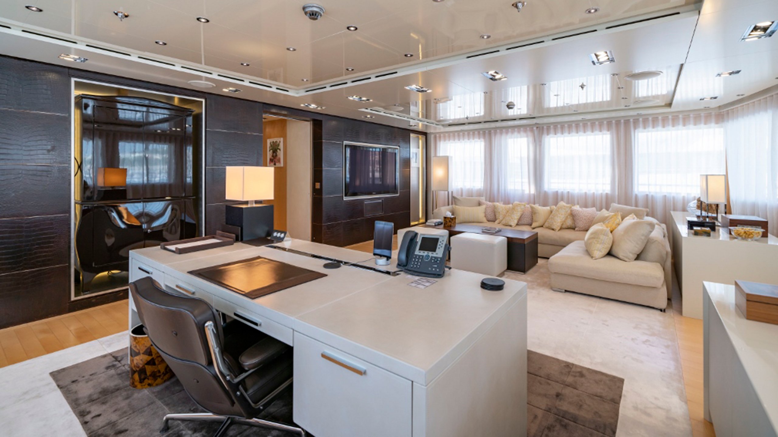 Interior - 19/71