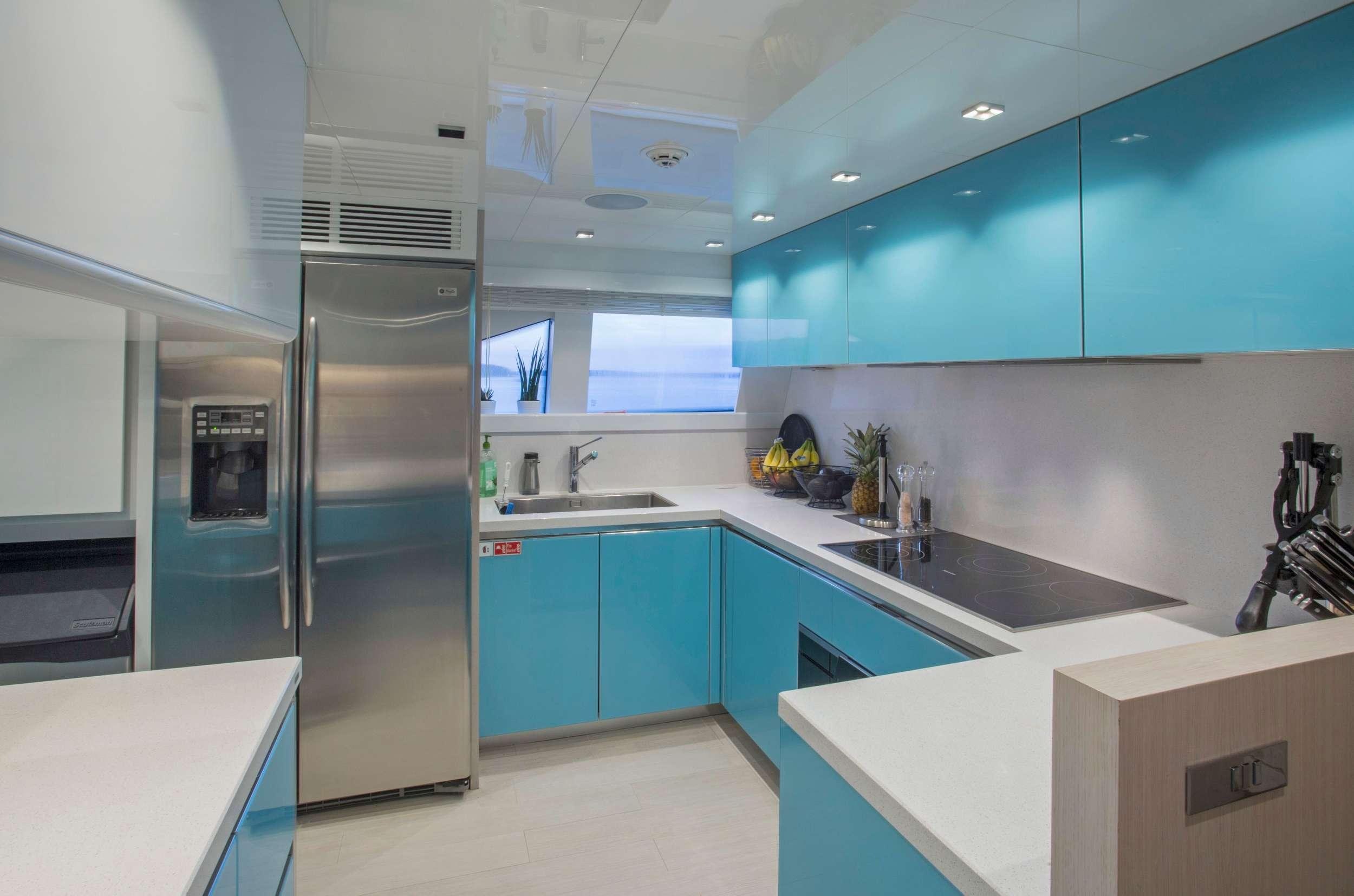 Interior - 10/11