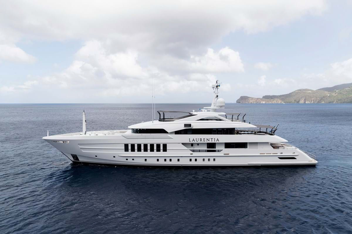 Exterior - 0/22