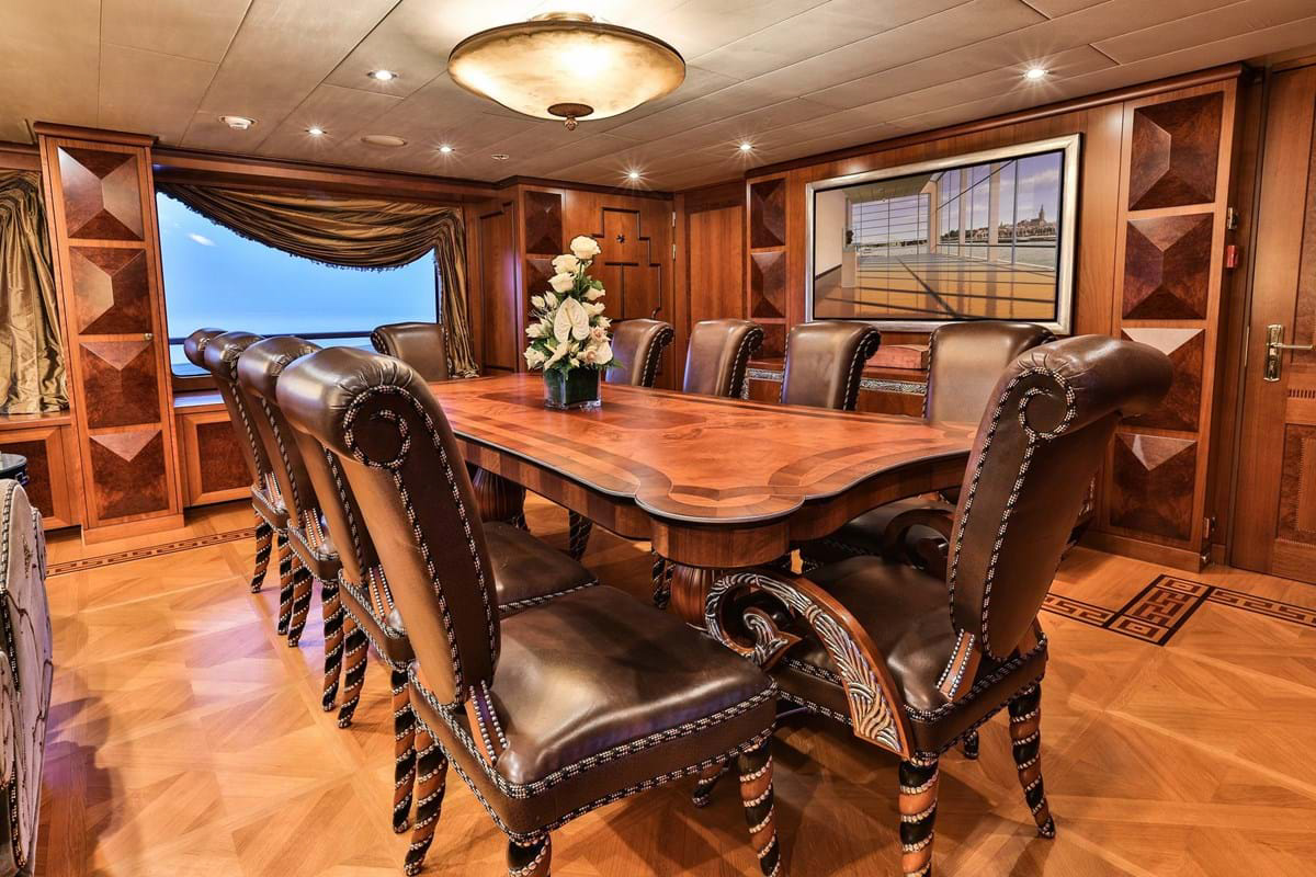Interior - 3/14