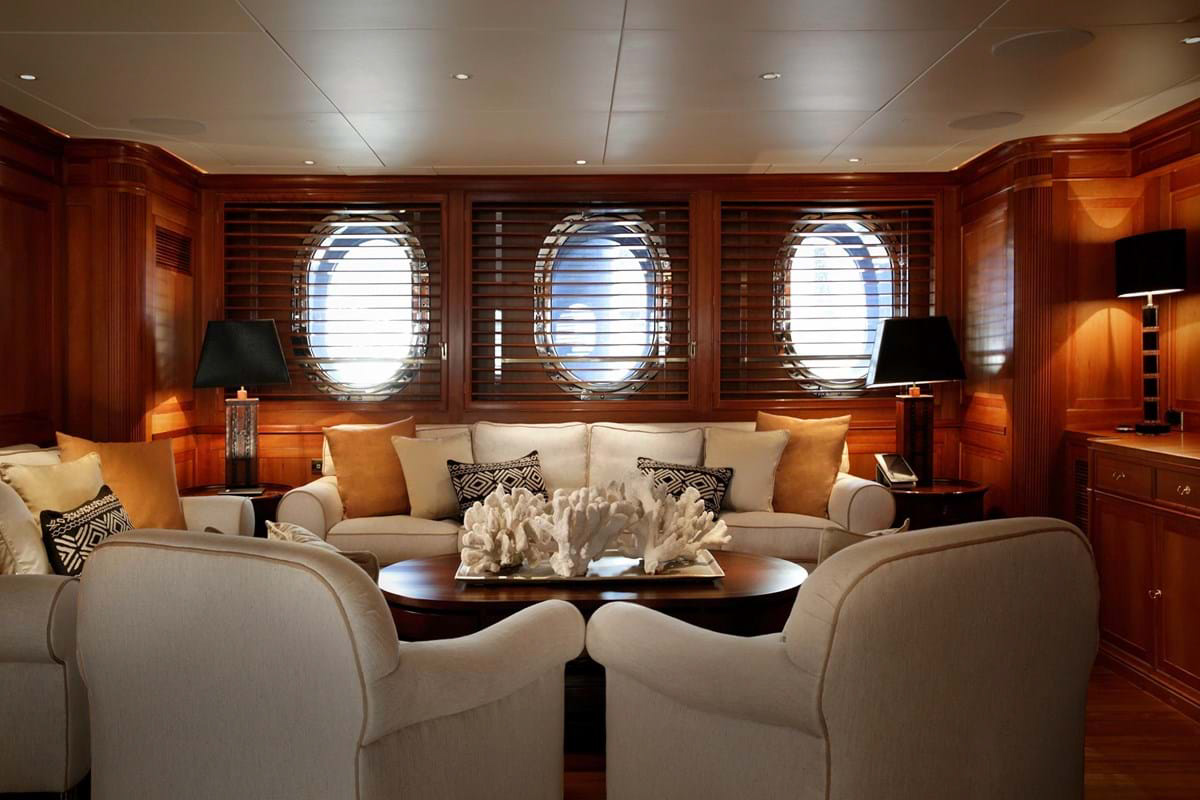 Interior - 0/31