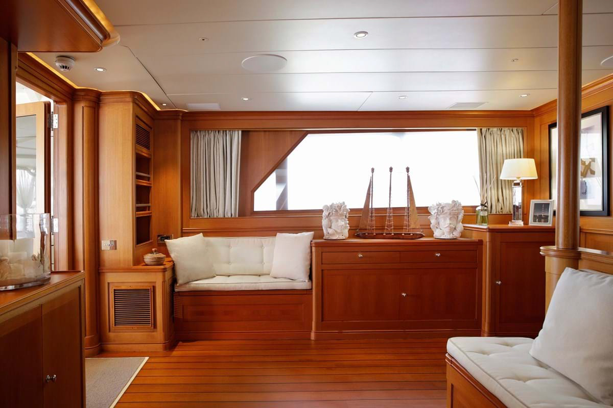 Interior - 15/31