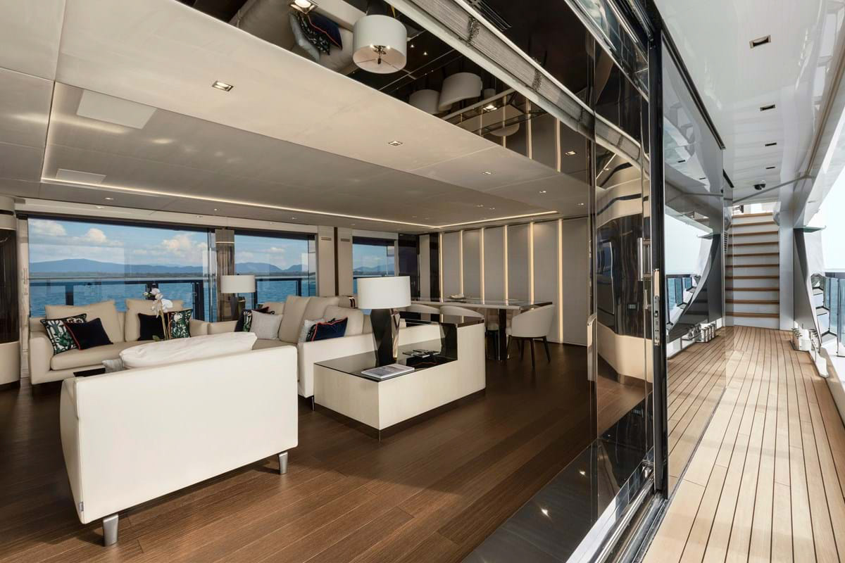 Interior - 4/14