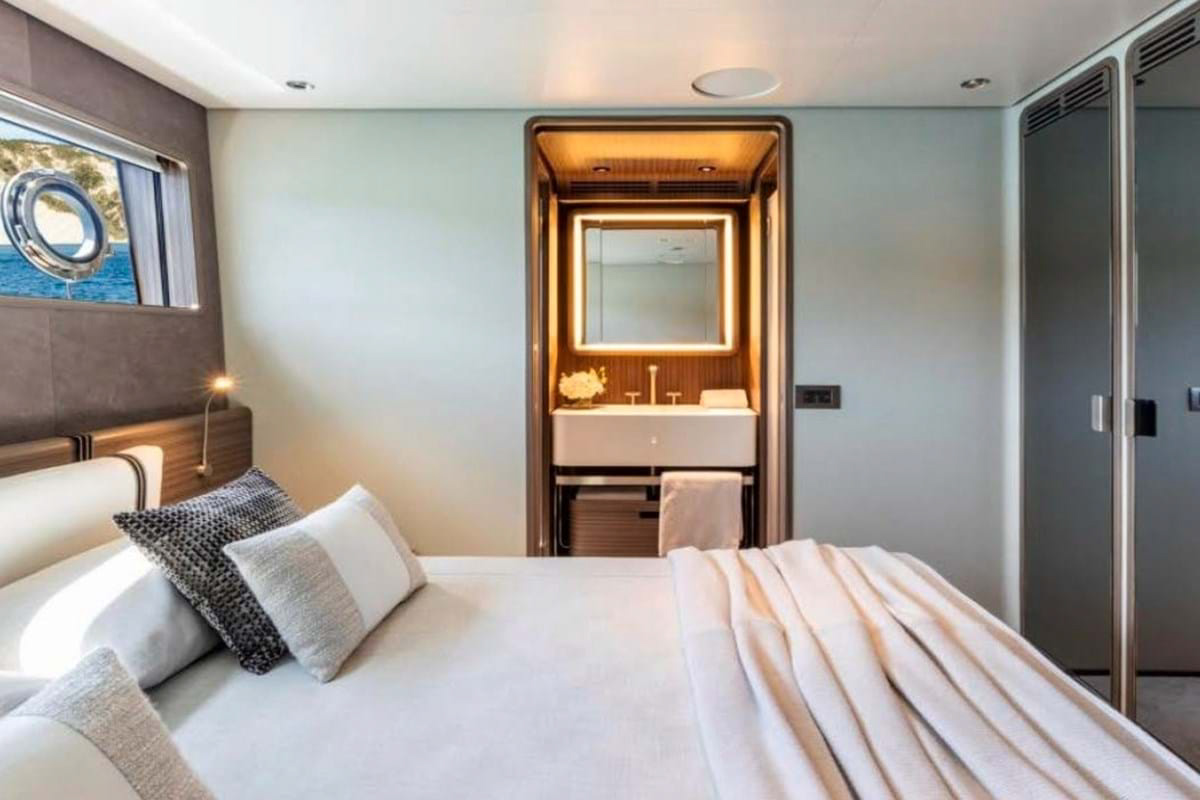 Interior - 6/14