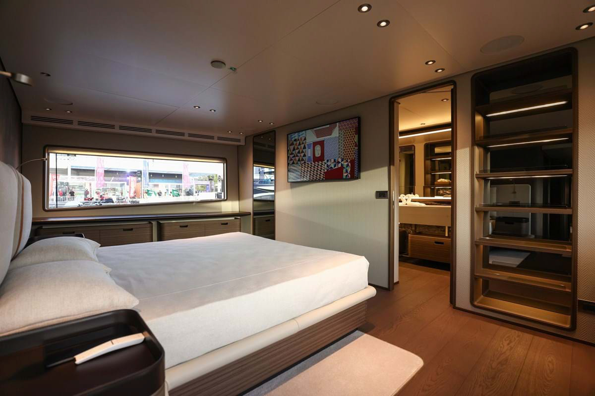 Interior - 9/14