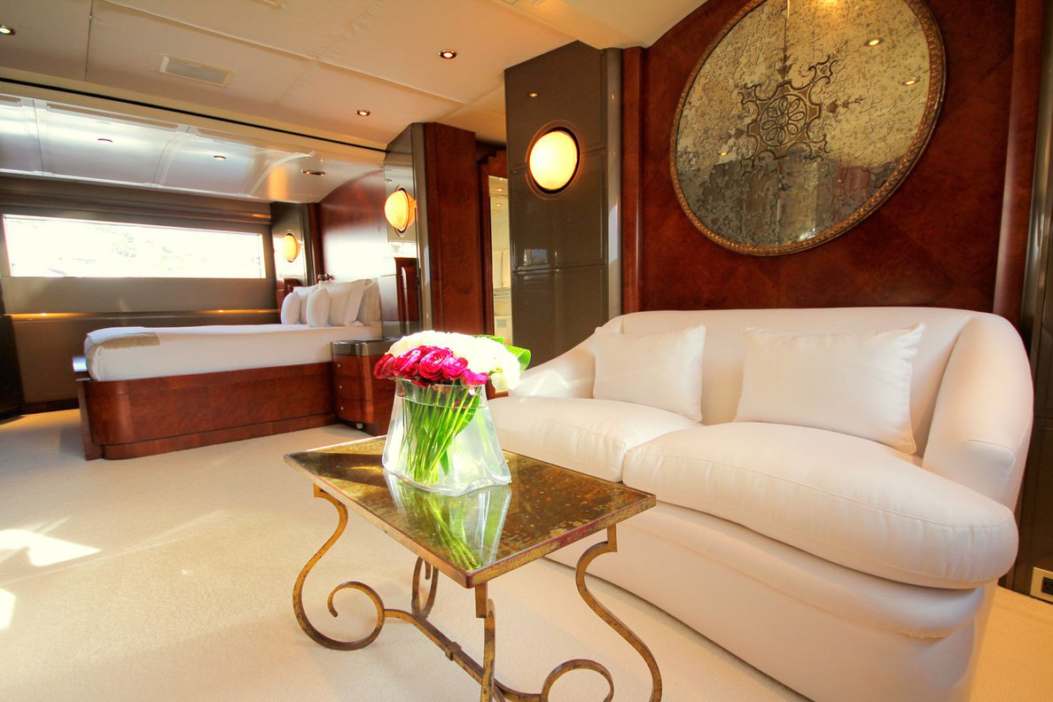 Interior - 14/27