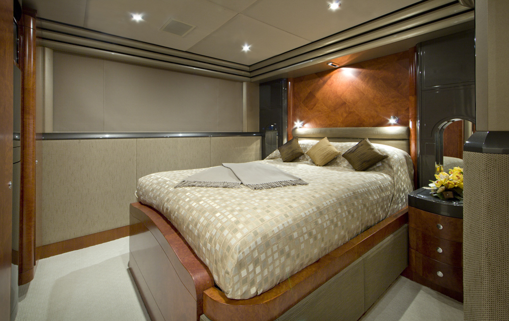 Interior - 16/27